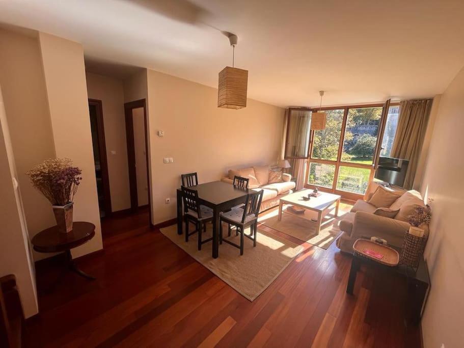 Apartamento Vistas Sobrellano Comillas Exterior foto